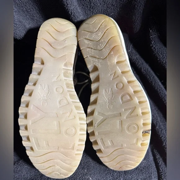 Fly London Lace-Up Patent Leather Wedges – EU 39 / US 9 Fit - Picture 7 of 9